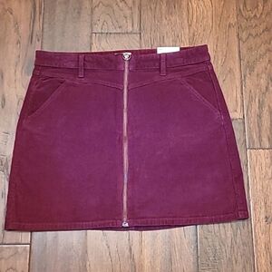 NWT Kohls brand SO burgandy corduroy skirt size 15 - Juniors
